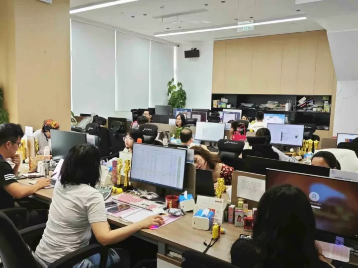 JWELL office team working on international buyer projects